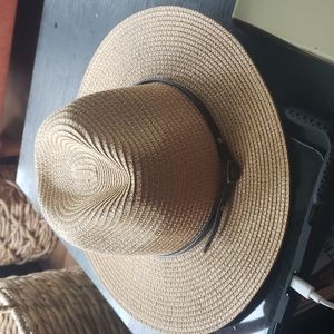 Straw hat